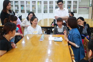 心靈港灣 心理健康教育中心為高三家長廣場咨詢活動(dòng)紀(jì)實(shí)